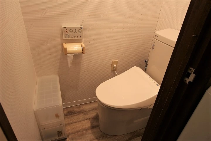 クッションフロアも張替え！格安でのトイレ交換事例／京都市北区