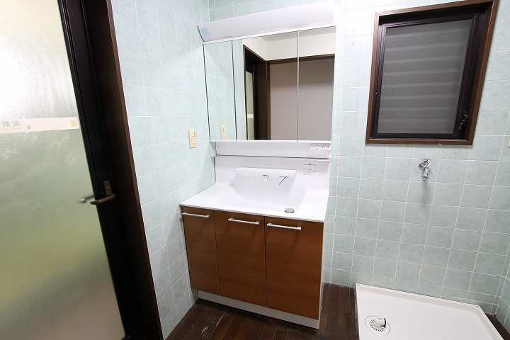 幅90 のtotoオクターブへの洗面台交換事例 京都市右京区