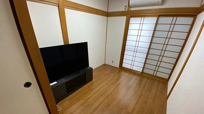 和室2間を和の雰囲気を残して洋室にリフォーム事例／京都市中京区