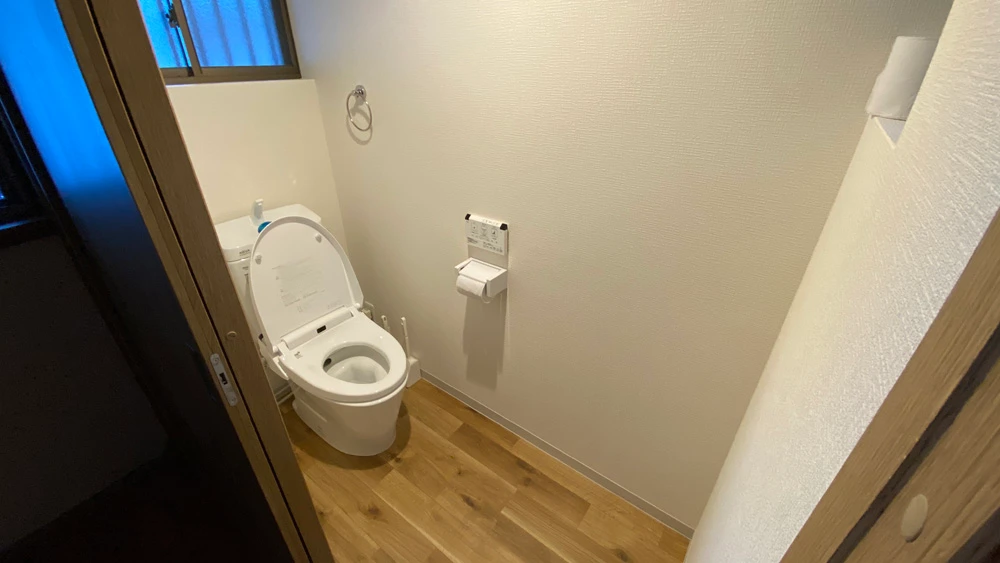 和式トイレと小便器を一つの洋式トイレにリフォーム事例／京都市西京区
